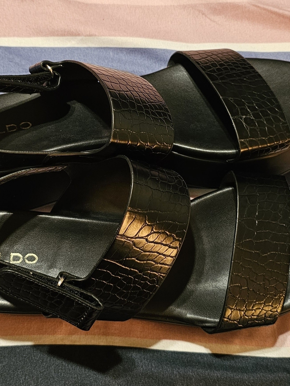 Black Croc-Embossed Women’s Slide Sandals - Aldo